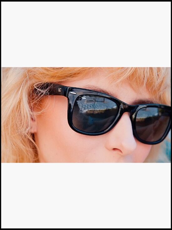 Classic Folding Sunglasses Polarized UV400 Protection with Leather Case main image 5